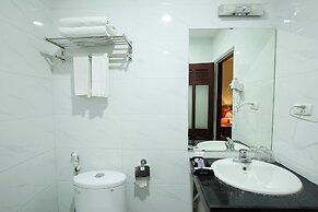 Bach Duong Ha Noi Hotel