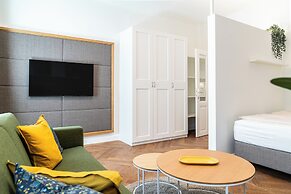 twenty five - work & life