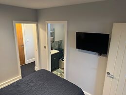 Cozy Apartment in Stoke-on-trent One Double bed