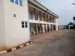 Dealings Hotel and Suites