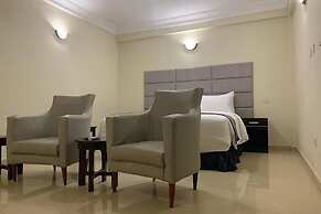 Dealings Hotel and Suites