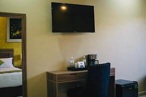 HOTEL QUINTA LOS LAURELES