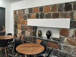 Innwoods Hotel