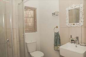 Rainbow Palace BnB