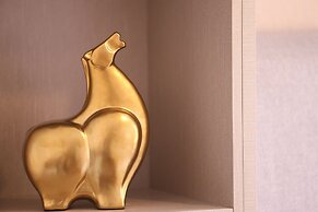 Stylish Studio Escape