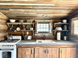 Green Frog Farm Cabins
