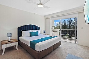 Oscar on Main - Heart of Main Beach