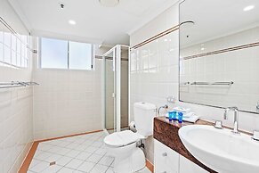 Oscar on Main - Heart of Main Beach