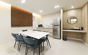 Mokpo Brown Dot Hotel Namak Branch