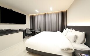 Mokpo Brown Dot Hotel Namak Branch