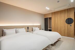 Mokpo Brown Dot Hotel Namak Branch