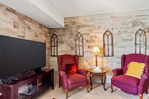 Arlington Convenience Entire 2-br 2-ba in Nova
