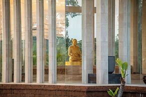 iRETREAT PAK THONG CHAI