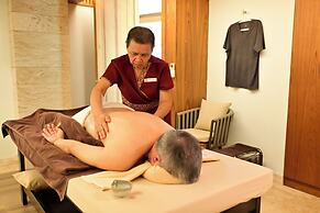 iRETREAT PAK THONG CHAI