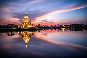 iRETREAT PAK THONG CHAI