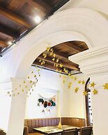 CELONESE HOTEL & RESTAURANT Kandy