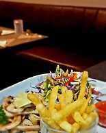 CELONESE HOTEL & RESTAURANT Kandy