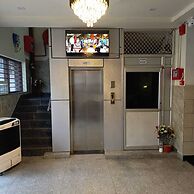 Shri Girraj Residency