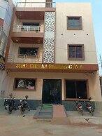 Shri Girraj Residency