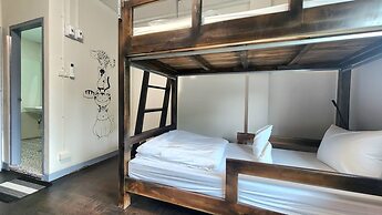 HomeyMaeKha Hostel Chiangmai