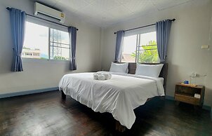 HomeyMaeKha Hostel Chiangmai