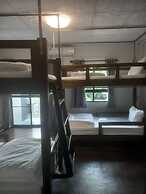 HomeyMaeKha Hostel Chiangmai