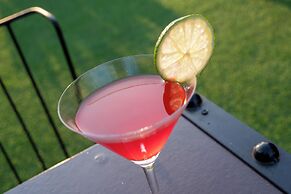 One Sakon Nakhon Hotel