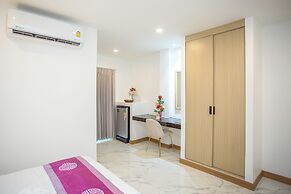 One Sakon Nakhon Hotel