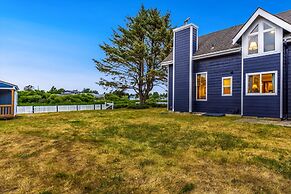 Bluebell Bungalow in Ocean Shores