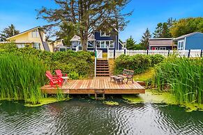 Bluebell Bungalow in Ocean Shores
