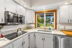 Bluebell Bungalow in Ocean Shores