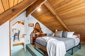 Bluebell Bungalow in Ocean Shores