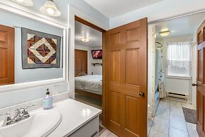 Bluebell Bungalow in Ocean Shores