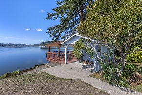 Captain s Retreat in Shelton