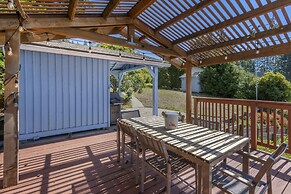 Captain s Retreat in Shelton