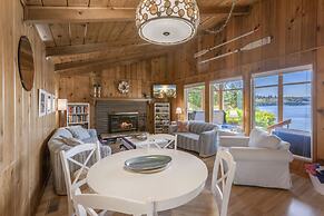 Captain s Retreat in Shelton