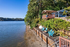 Captain s Retreat in Shelton