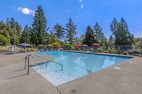 Captain s Retreat in Shelton