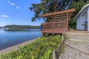 Captain s Retreat in Shelton