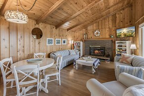 Captain s Retreat in Shelton