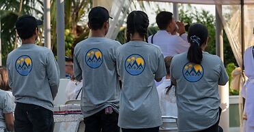 Thirty Degrees in February, Khao Tao, Hua Hin