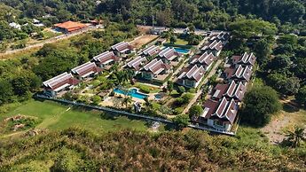 Thirty Degrees in February, Khao Tao, Hua Hin