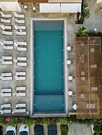 Olympia Villas and Hotel