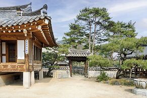 Chosun Royal Family Hotel