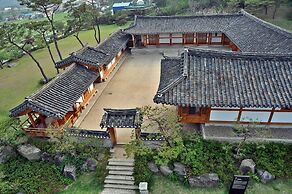 Chosun Royal Family Hotel