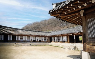 Chosun Royal Family Hotel