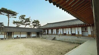 Chosun Royal Family Hotel