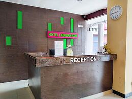 Hotel Labuhan Raya