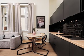 Krowoderska 55 By Upstairs