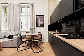 Krowoderska 55 By Upstairs